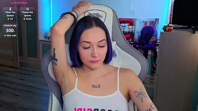 Im suka online show from 11.20.25