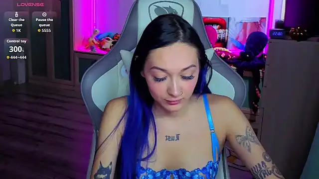 Im suka online show from 12.19.25