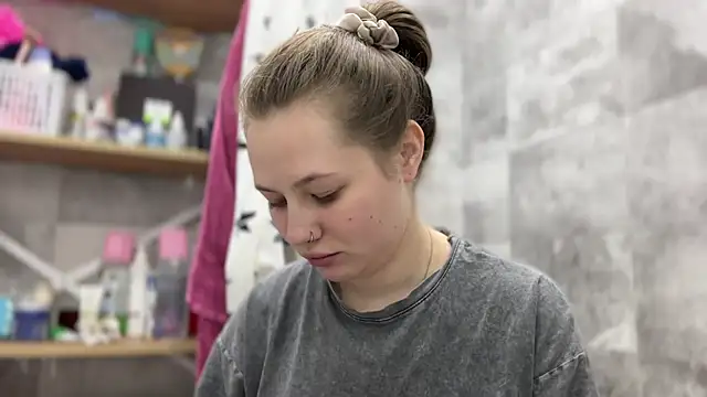 Snapshot of MikotoMisaka chatting on 09.27.25 MikotoMisaka online show from 09.27.25