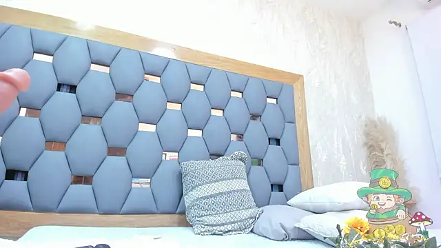 crystal sm online show from 03.14.26