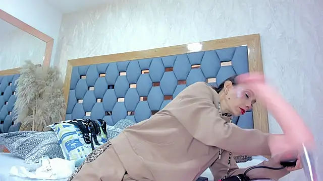 crystal sm online show from 03.21.26