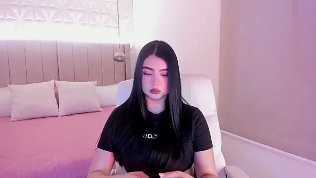 Sweety Nicole  online show from 05.14.26