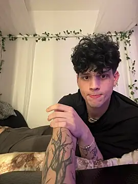 tyler boo online show from 03.04.26