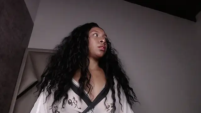 Euphoria 07 online show from 12.19.25