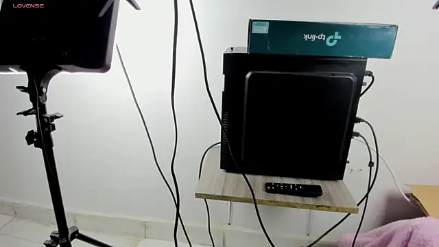 Lady miss    online show from 10.22.25