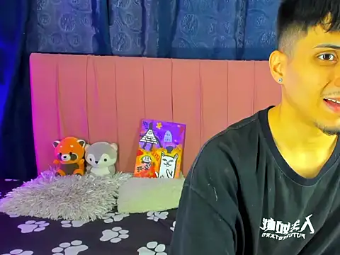 Snapshot of flaco23_1 chatting on 10.08.25 flaco23 1 online show from 10.08.25