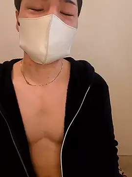 kqitooo online show from 04.11.26