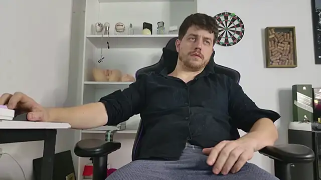 aaron nvk online show from 03.03.26