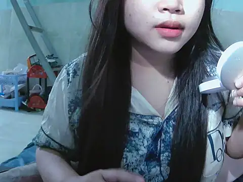 Snapshot of Lily3322 chatting on 03.18.26 Lily3322 online show from 03.18.26