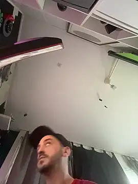 Snapshot of goncas23 chatting on 10.05.25 goncas23 online show from 10.05.25