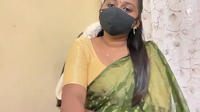 Pavani-Sexy online show from 04.04.26