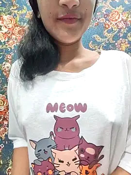 Snapshot of MariaEva69 chatting on 10.08.25 MariaEva69 online show from 10.08.25