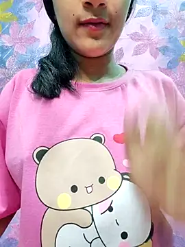 Snapshot of MariaEva69 chatting on 10.17.25 MariaEva69 online show from 10.17.25