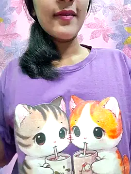 Snapshot of MariaEva69 chatting on 10.21.25 MariaEva69 online show from 10.21.25