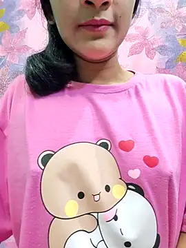 Snapshot of MariaEva69 chatting on 10.24.25 MariaEva69 online show from 10.24.25