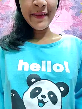 Snapshot of MariaEva69 chatting on 11.13.25 MariaEva69 online show from 11.13.25