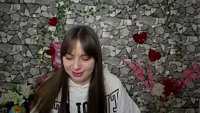 Amanda Bright  online show from 12.01.25