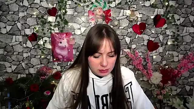 Amanda Bright  online show from 12.23.25