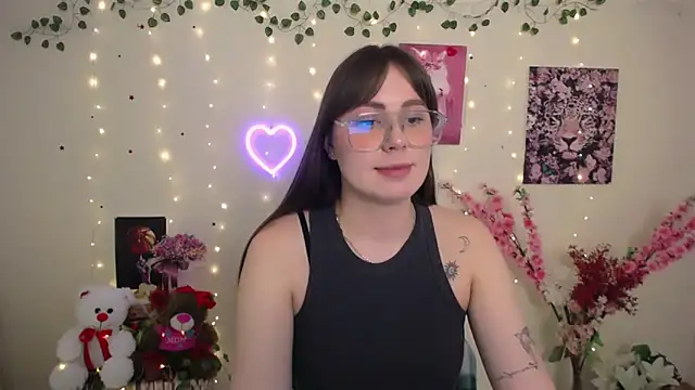Amanda Bright  online show from 05.14.26