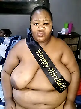 Snapshot of SeductionBoobs chatting on 09.24.25 SeductionBoobs online show from 09.24.25