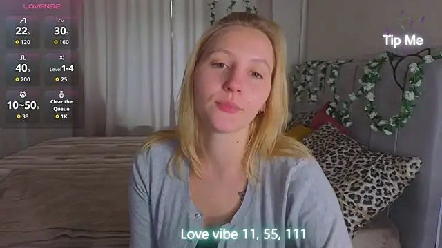 Anna Chelsea online show from 05.13.26