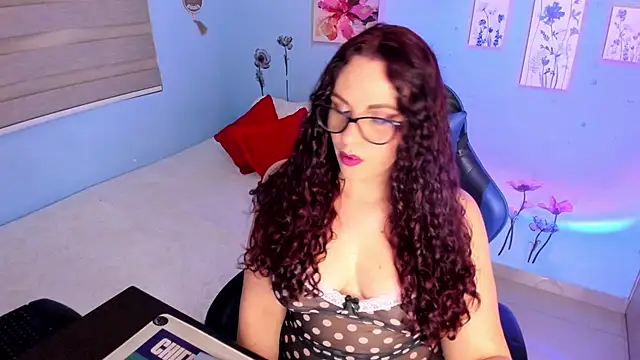 Nicky lucy m online show from 06.04.26