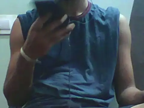 Snapshot of sunny26814 chatting on 12.13.25 sunny26814 online show from 12.13.25