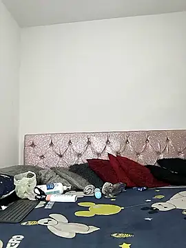 shanell saenz online show from 09.12.25