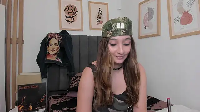 Alice Dickinssonn online show from 12.18.25