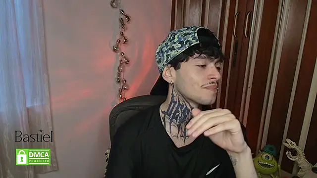 Mihail leroy online show from 10.14.25