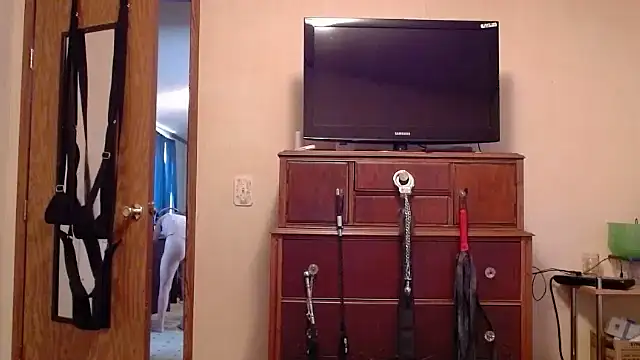 spicyphoenix online show from 09.24.25