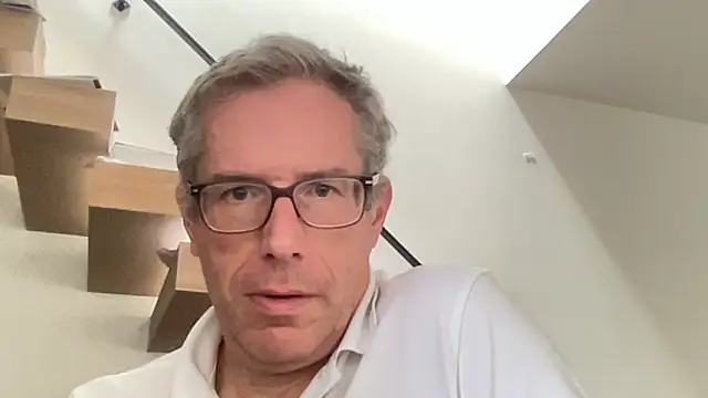 Snapshot of choupipat1 chatting on 09.12.25 choupipat1 online show from 09.12.25