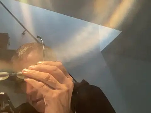 Snapshot of choupipat1 chatting on 09.30.25 choupipat1 online show from 09.30.25