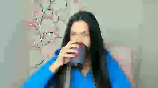 Lune Moon online show from 04.19.26