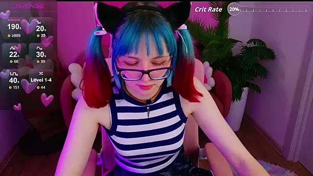 Snapshot of CoralineYoung chatting on 10.18.25 CoralineYoung online show from 10.18.25