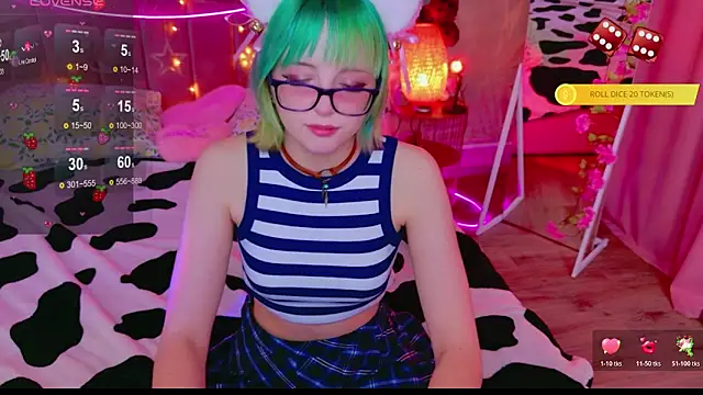 CoralineYoung online show from 04.11.26