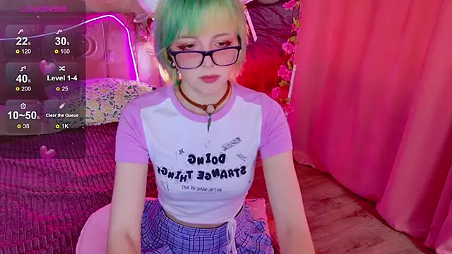 Snapshot of CoralineYoung chatting on 05.24.26 CoralineYoung online show from 05.24.26