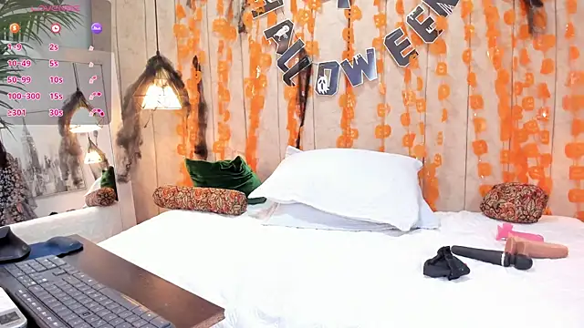 Anantaa  online show from 10.20.25