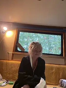 ladyboatlady online show from 10.09.25