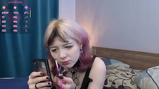 TaiteBeat online show from 12.18.25