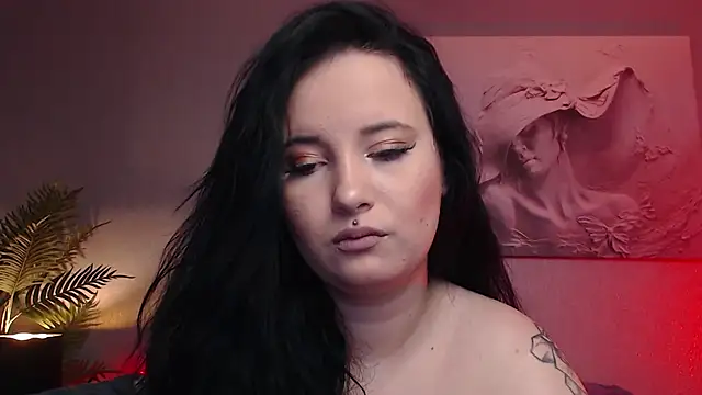 MikaSnake online show from 09.20.25