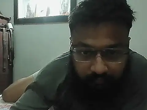 Dollseye online show from 11.28.25