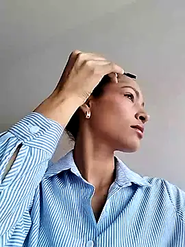 SofiaDelicia online show from 09.17.25