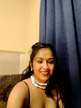 cute indianxo online show from 04.20.26