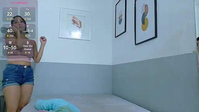 cutepetitee online show from 06.05.26
