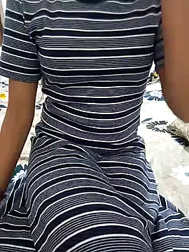 Snapshot of laleela1 chatting on 10.06.25 laleela1 online show from 10.06.25