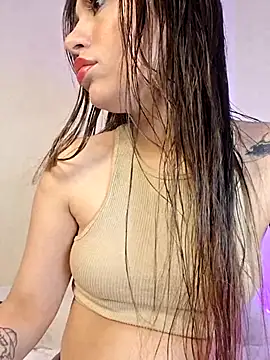 AmaiaSalvatore online show from 12.13.25