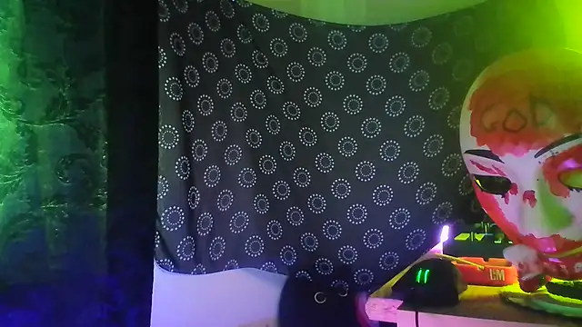 DjDiCKmannOnE online show from 07.12.26