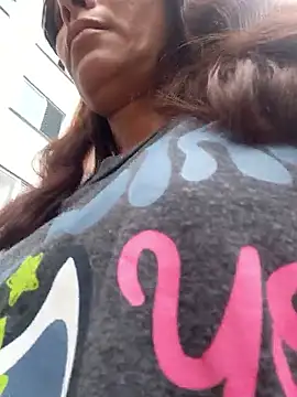 dyjaA online show from 04.17.26