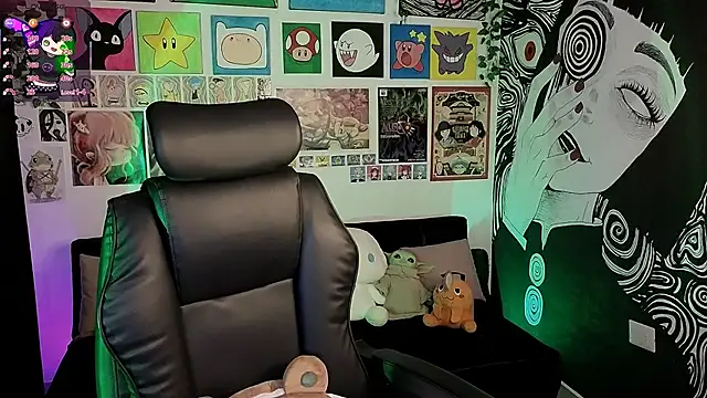 Yuhwan  online show from 09.19.25